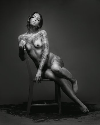 7681 - Fine Art Nude