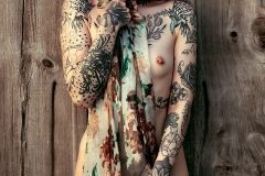 7455 - Wood and Skin