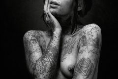 7527 - Fine Art Nude