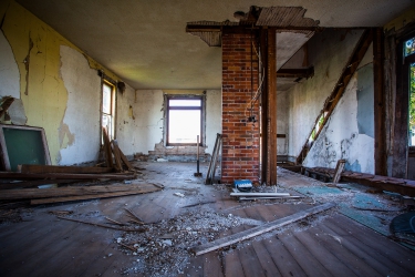 Abandoned House I - Talbot Trail