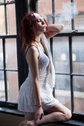 Windsor Portrait Photographer - Ashley in White